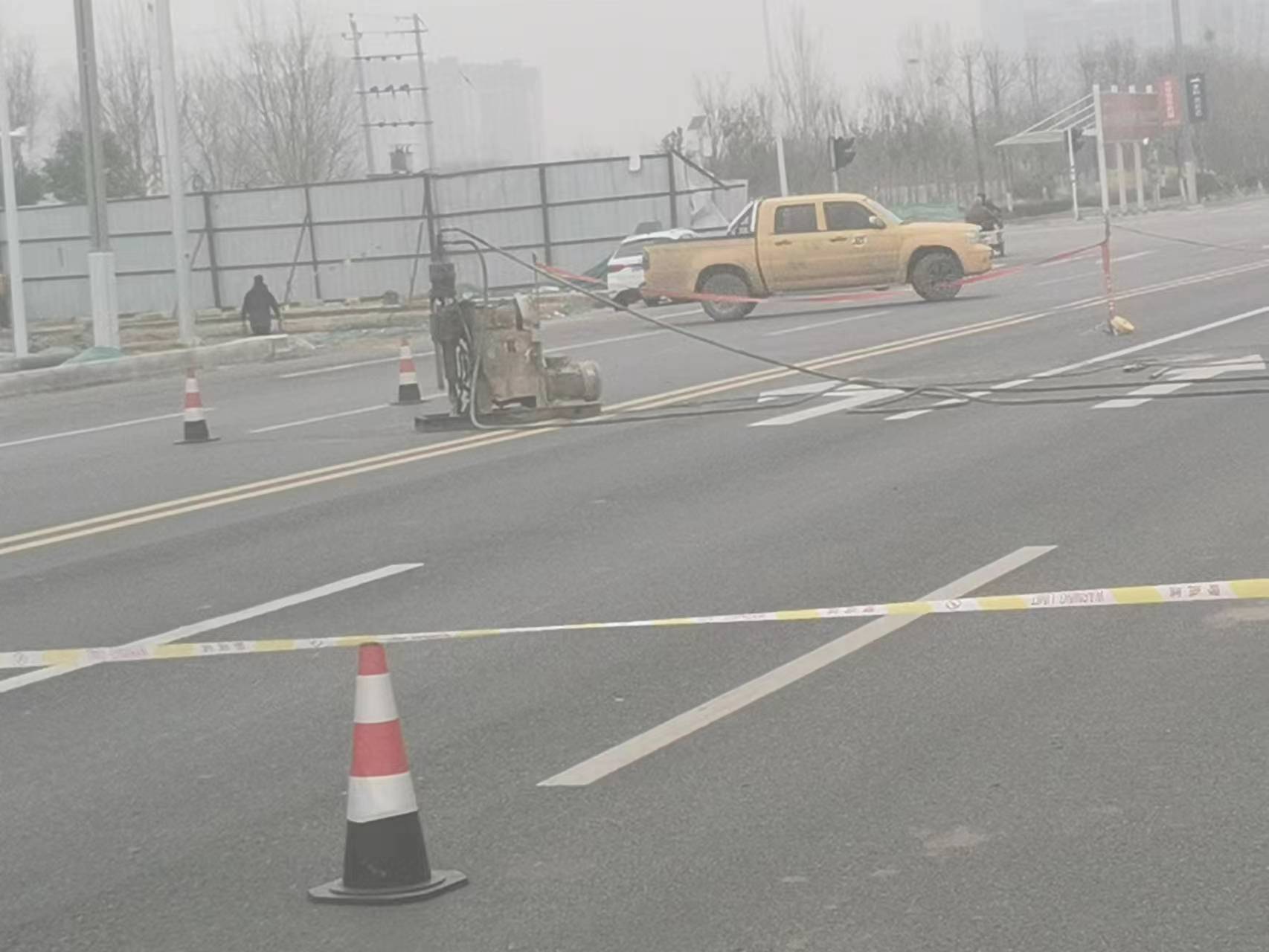 畜禽良种场公路路基沉陷注浆